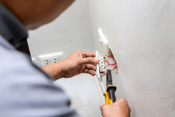 Best Affordable Emergency Electrician  in Gainesville, VA